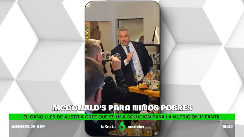El canciller de Austria propone combatir la desnutrición infantil con hamburguesas de McDonald's