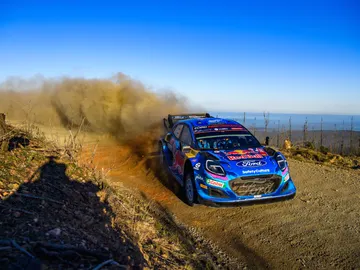 Ott Tänak se cuela en la fiesta del título Mundial de Toyota Ott Tänak se cuela en la fiesta del título Mundial de Toyota