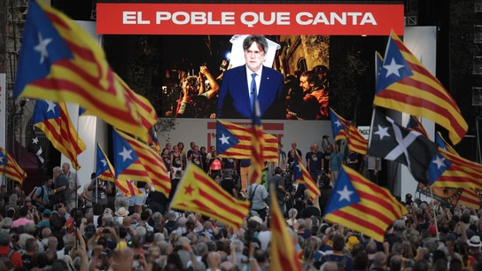 Puigdemont, aclamado en su intervención en el aniversario del 1-O Puigdemont, aclamado en su intervención en el aniversario del 1-O