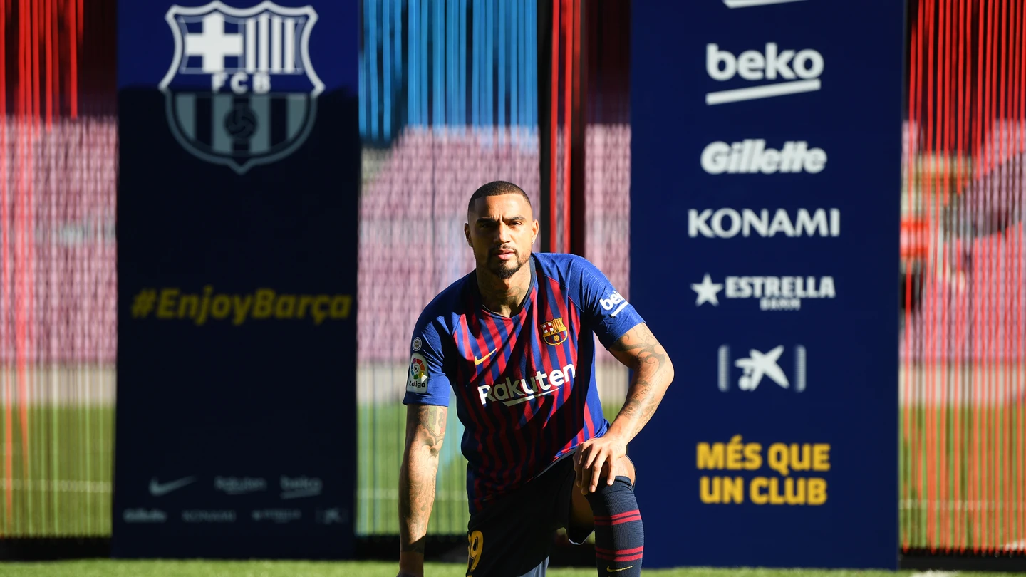 Kevin-Prince Boateng, durante su presentación con el Barça Kevin-Prince Boateng, durante su presentación con el Barça