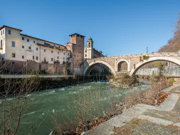 Puente de Fabricio, en Roma Puente de Fabricio, en Roma