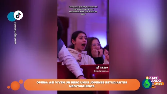 La reacción viral de unos niños neoyorquinos a ver un beso en la ópera La reacción viral de unos niños neoyorquinos a ver un beso en la ópera