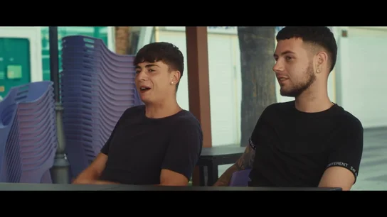 Así gastó Xavi su primer sueldo al empezar a trabajar: "Mira, ya hay comida para todo el mes" Así gastó Xavi su primer sueldo al empezar a trabajar: "Mira, ya hay comida para todo el mes"