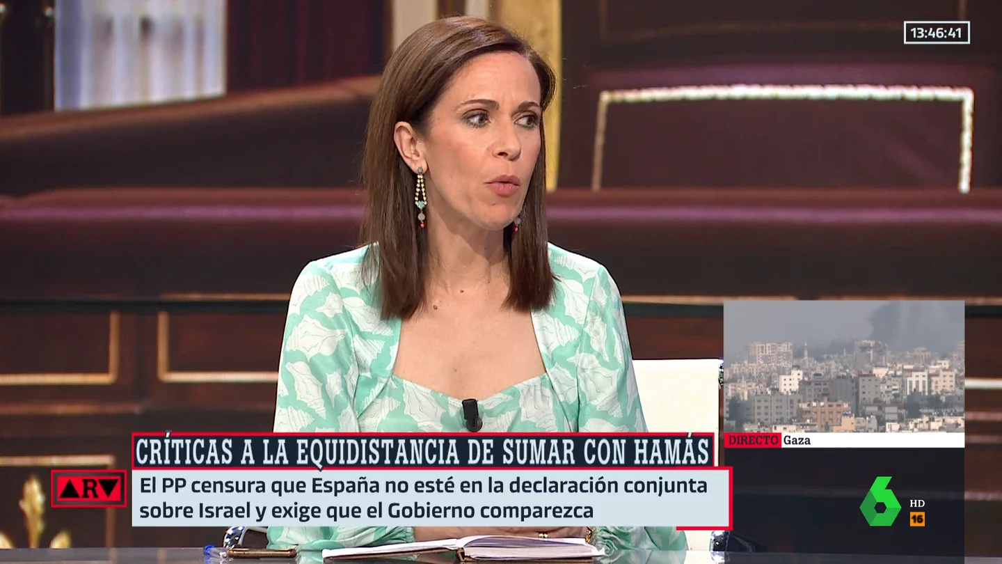 Ángeles Caballero: "Que un político no pueda salir a la calle y nos parezca que tiene su punto de gracia me parece terrible" Ángeles Caballero: "Que un político no pueda salir a la calle y nos parezca que tiene su punto de gracia me parece terrible"