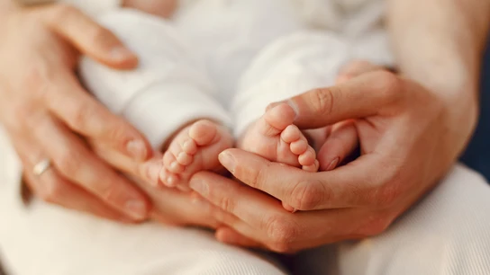 Cómo cuidar la salud mental materna: el 60% de las madres reconoce ser demasiado autoexigentes Cómo cuidar la salud mental materna: el 60% de las madres reconoce ser demasiado autoexigentes