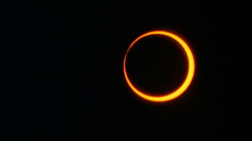 Ejemplo de eclipse solar anular