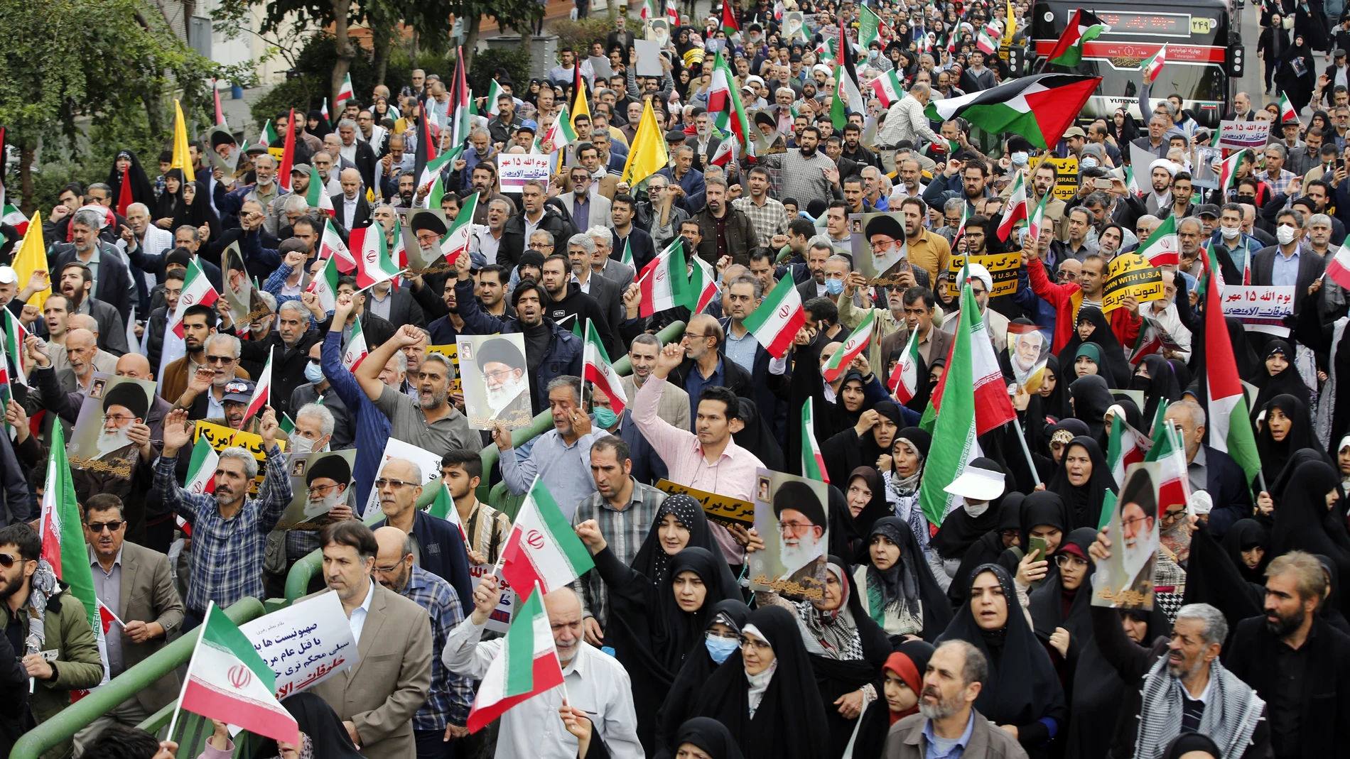 Imagen de la manifestación antiisraelí, en solidaridad con el pueblo palestino, en Teherán (Irán)