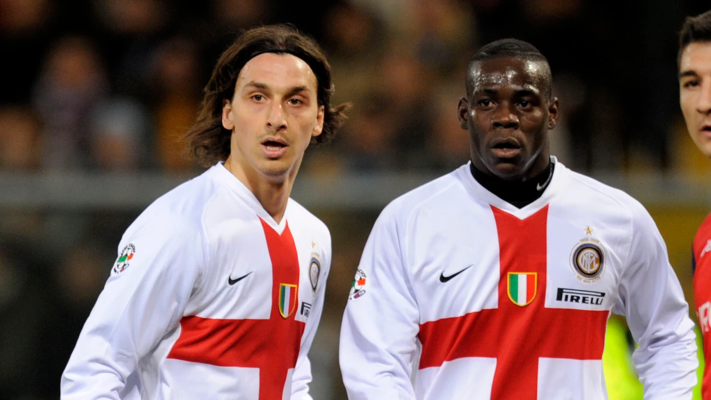 Zlatan Ibrahimovic y Mario Balotelli Zlatan Ibrahimovic y Mario Balotelli