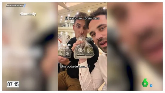 La reacción de los invitados a una boda cuando les regalan aceite: "¿Te has vuelto loco? Voy a tener que echar más en el sobre" La reacción de los invitados a una boda cuando les regalan aceite: "¿Te has vuelto loco? Voy a tener que echar más en el sobre"