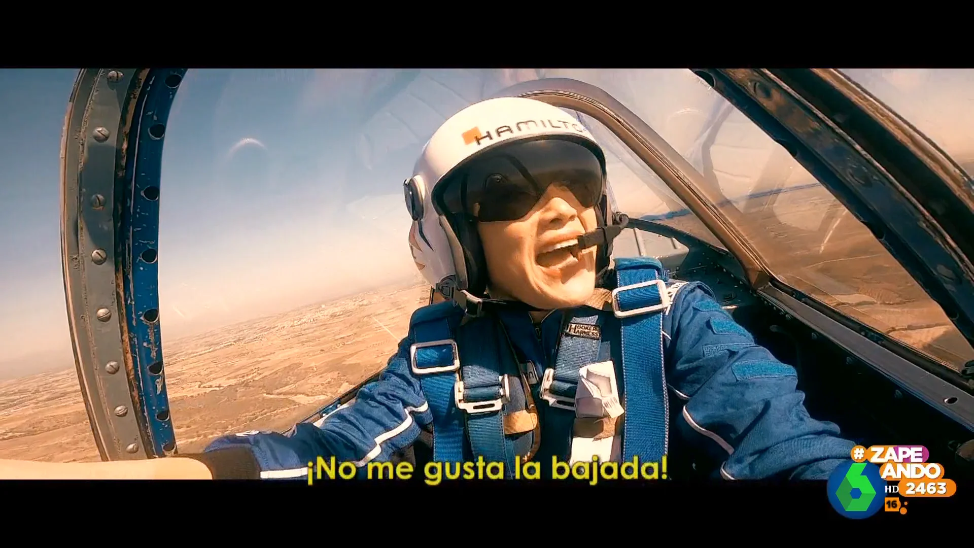 Jiaping se enfrenta al reto del vuelo acrobático: "Acabo de demostrar que puedo ser la doble de Tom Cruise"