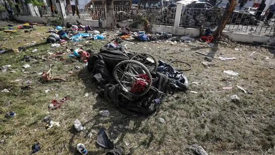 Vista de los daños en el hospital Al Ahli de Gaza tras un ataque aéreo el martes, 17 de octubre. Vista de los daños en el hospital Al Ahli de Gaza tras un ataque aéreo el martes, 17 de octubre.
