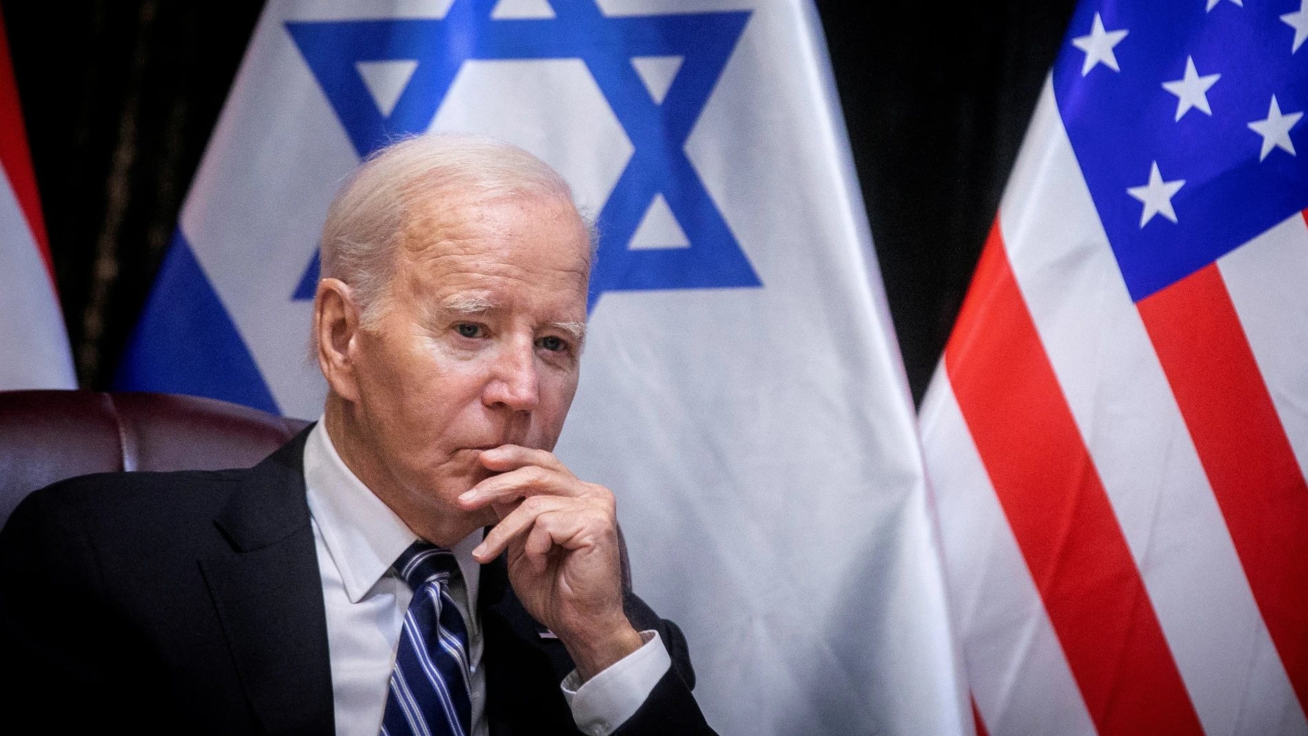 Biden respalda la versión israelí del ataque al hospital: "Un cohete errante lanzado por un grupo terrorista de Gaza"