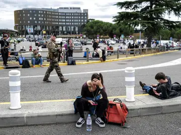 Evacuados de nuevo por amenazas de bomba varios aeropuertos de Francia