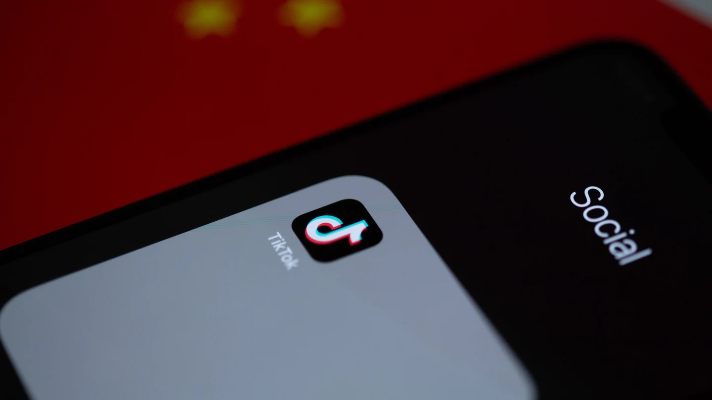 Imagen de archivo de la aplicación de TikTok en un teléfono móvil. Imagen de archivo de la aplicación de TikTok en un teléfono móvil.