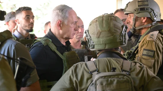 Netanyahu advierte al Líbano: si Hizbulá entra en la guerra las "consecuencias serán devastadoras" Netanyahu advierte al Líbano: si Hizbulá entra en la guerra las "consecuencias serán devastadoras"