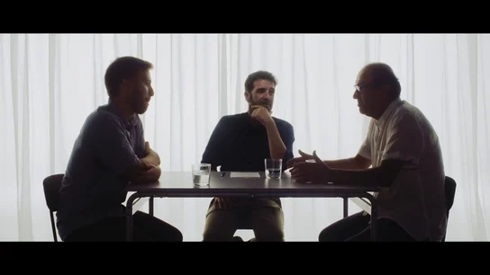 Las primeras palabras entre un israelí y un palestino al presentarse en Salvados: "Qué suerte que tú puedes ir y volver cuando te da la gana"  Las primeras palabras entre un israelí y un palestino al presentarse en Salvados: "Qué suerte que tú puedes ir y volver cuando te da la gana"
