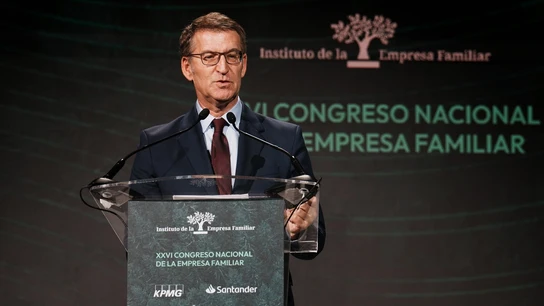 El líder del PP, Alberto Núñez Feijóo Feijóo lamenta que en España se hable de "amnistía y autodeterminación" en vez de "empleo y rebajas fiscales"