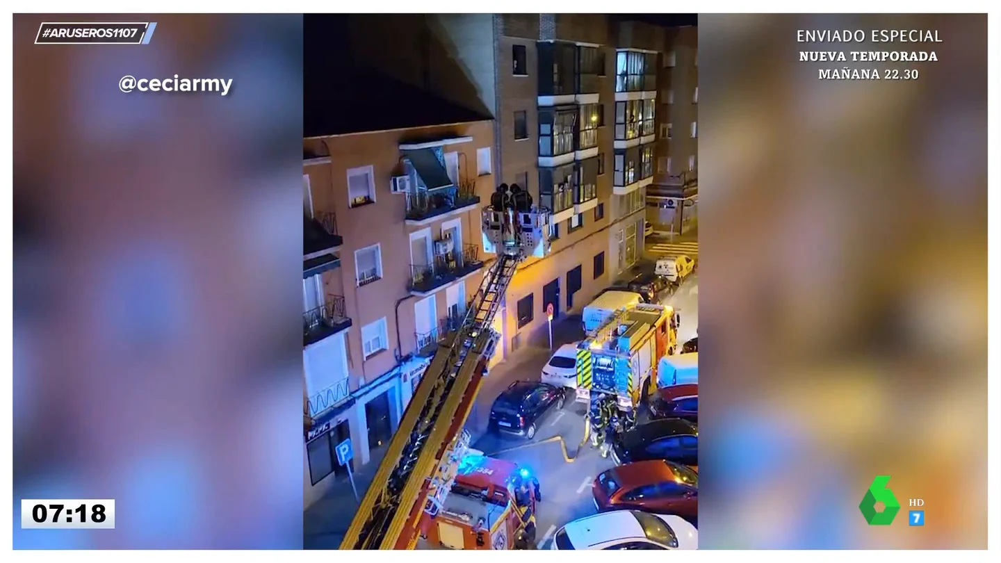"No se ha acabado el incendio, yo estoy ardiendo": el vídeo viral de una señora a los bomberos "No se ha acabado el incendio, yo estoy ardiendo": el vídeo viral de una señora a los bomberos