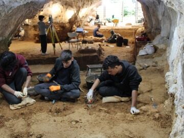 Excavación en yacimiento de Burgos.