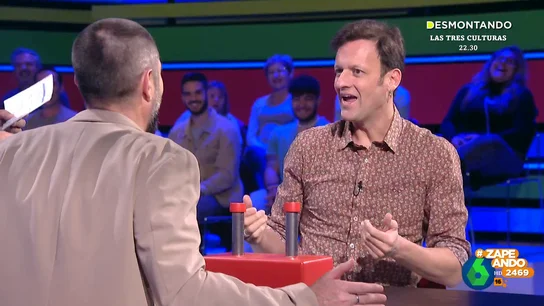 El hilarante reto de los calambrazos de Dani Mateo y Edu Soto en Zapeando: "¿Me das o no me das?" El hilarante reto de los calambrazos de Dani Mateo y Edu Soto en Zapeando: "¿Me das o no me das?"