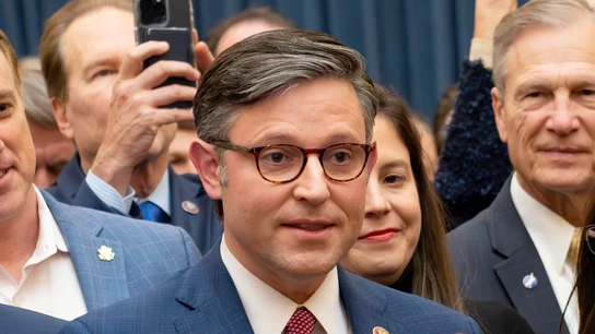 Mike Johnson, elegido presidente de la Cámara de Representantes con el apoyo de los republicanos más extremistas Mike Johnson, elegido presidente de la Cámara de Representantes con el apoyo de los republicanos más extremistas
