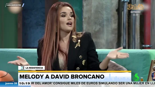 Los nervios de Melody con la pregunta sobre sexo de Broncano: "Déjame en paz, está mi padre viendo el programa" Los nervios de Melody con la pregunta sobre sexo de Broncano: "Déjame en paz, está mi padre viendo el programa"