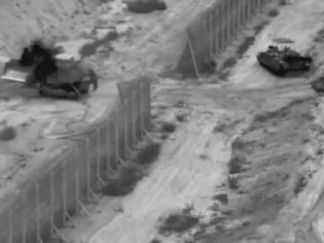The Israeli army carries out the largest ground incursion into Gaza since the beginning of the crisis