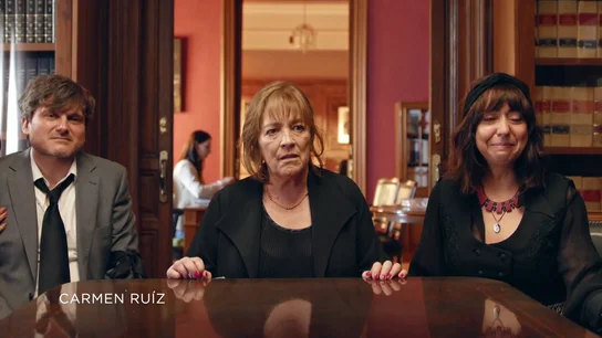 Pepa ('Deudas') descubre en el notario que su marido le fue infiel y que debe 400.000 euros al banco Pepa ('Deudas') descubre en el notario que su marido le fue infiel y que debe 400.000 euros al banco