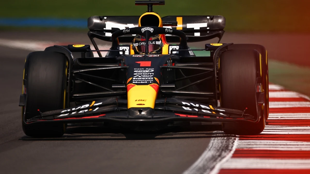 Verstappen, con el Red Bull en México