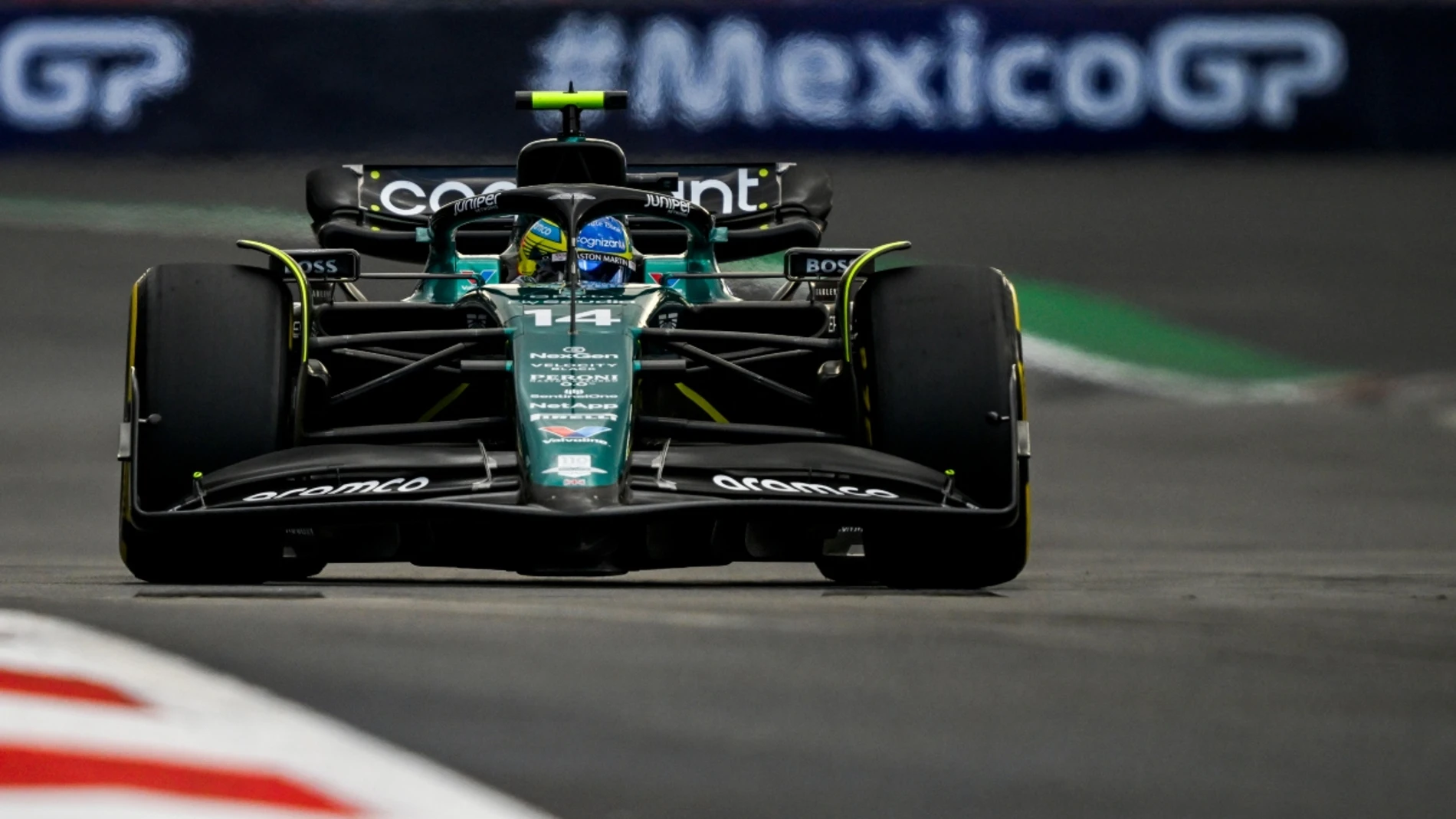 Fernando Alonso rueda en México