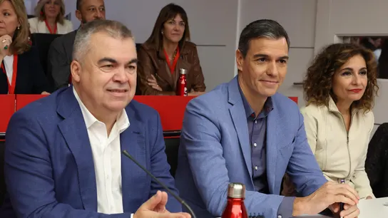 Santos Cerdán, Pedro Sánchez y María Jesús Montero durante el Comité Federal del PSOE Santos Cerdán, Pedro Sánchez y María Jesús Montero durante el Comité Federal del PSOE