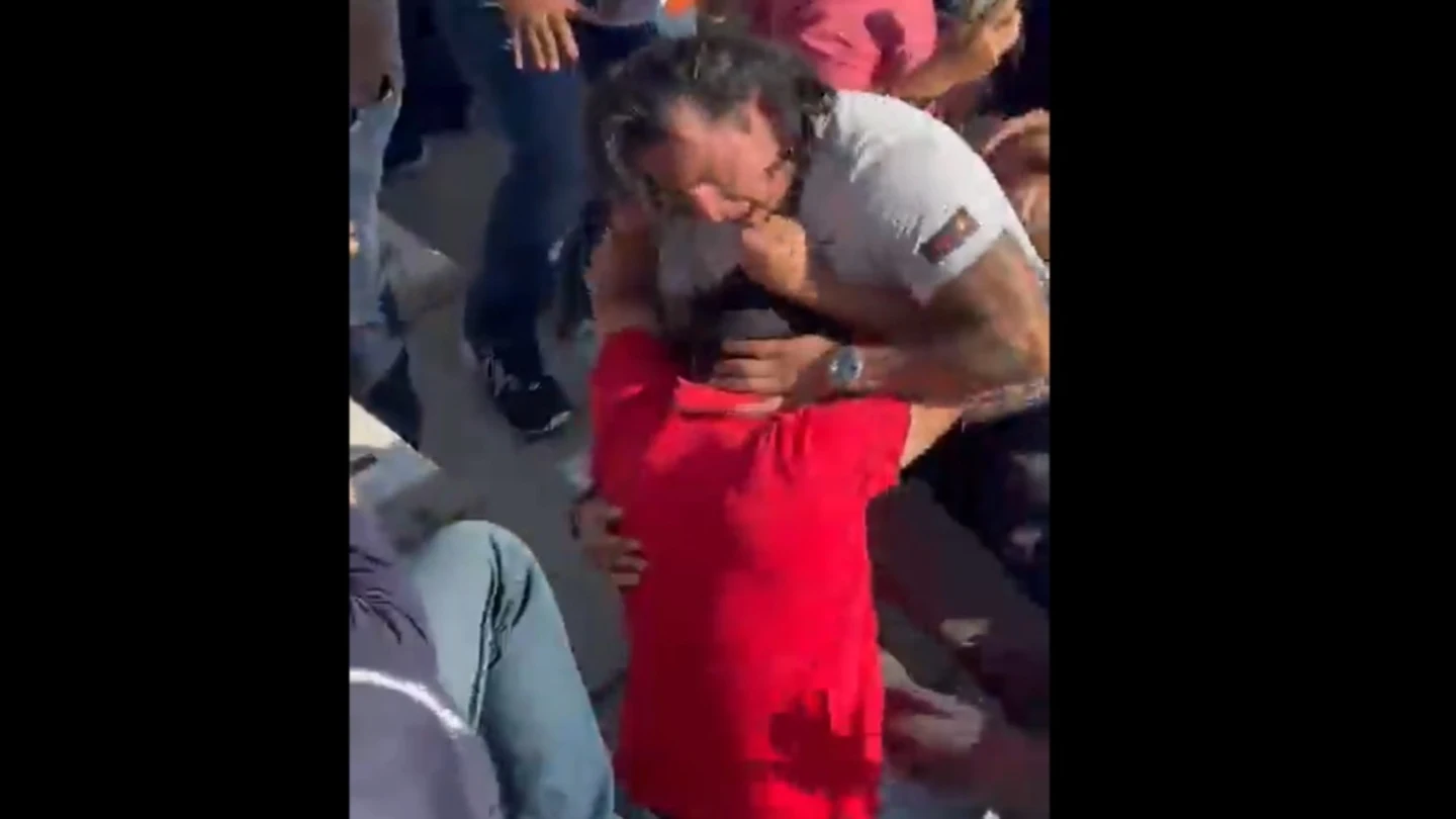 Pelea entre aficionados en el GP de México Pelea entre aficionados en el GP de México