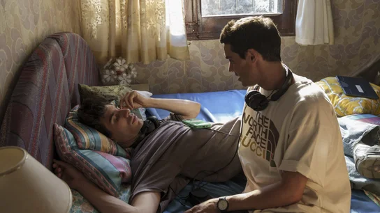 Javier Calvo y Javier Ambrossi en un momento del rodaje de 'La Mesías'. Javier Calvo y Javier Ambrossi en un momento del rodaje de 'La Mesías'.