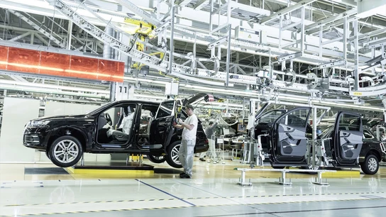 Imagen de archivo de una fábrica de coche. Imagen de archivo de una fábrica de coche.