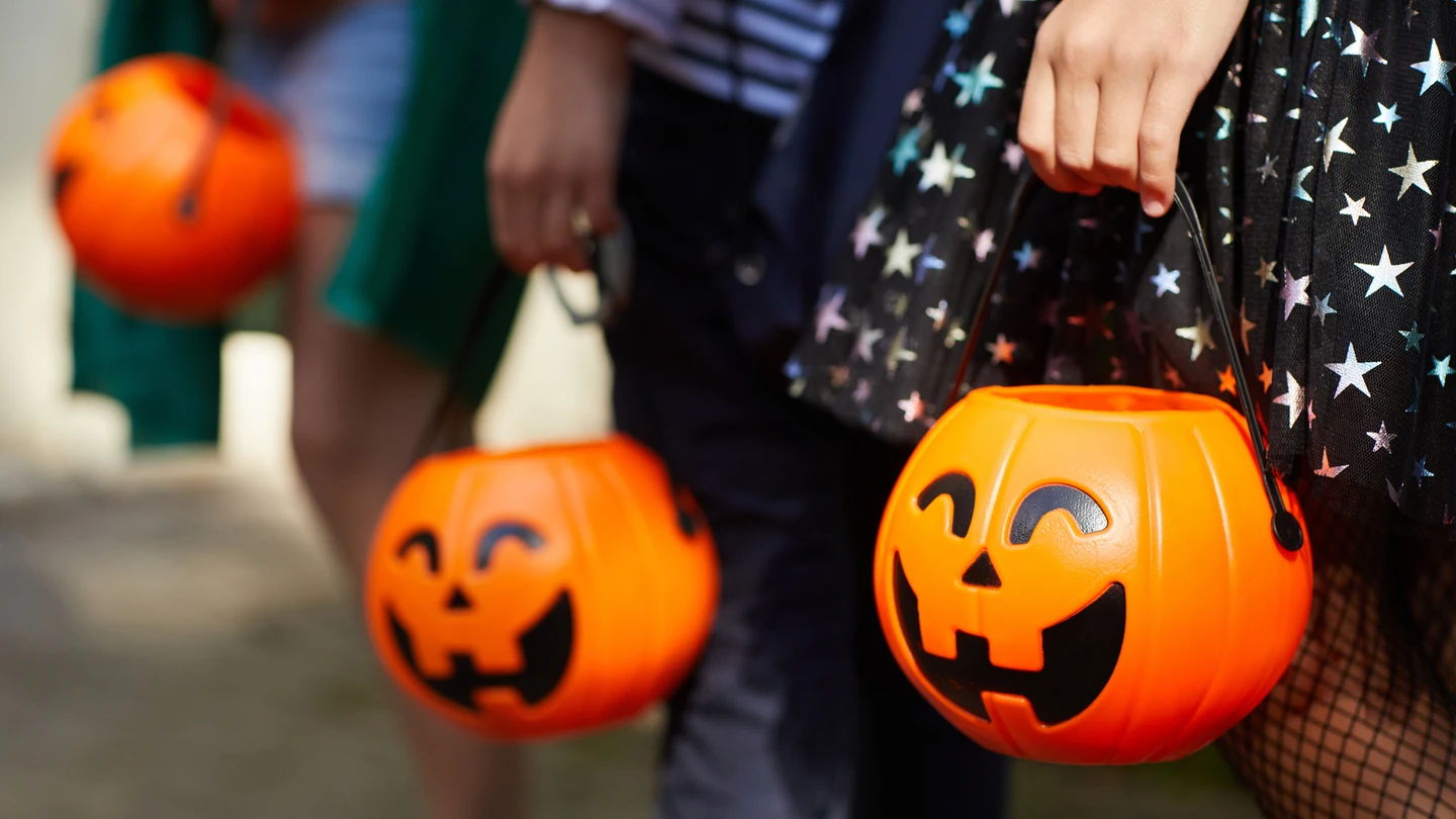 Costumbre del Truco o Trato de Halloween Costumbre del Truco o Trato de Halloween