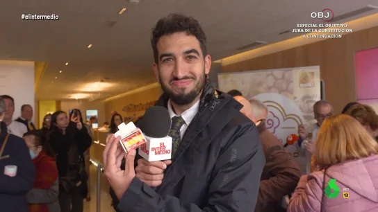 Isma Juárez prueba el pastelito de la Comunidad de Madrid por el juramento de Leonor: "Sabe a historia" Isma Juárez prueba el pastelito de la Comunidad de Madrid por el juramento de Leonor: "Sabe a historia"