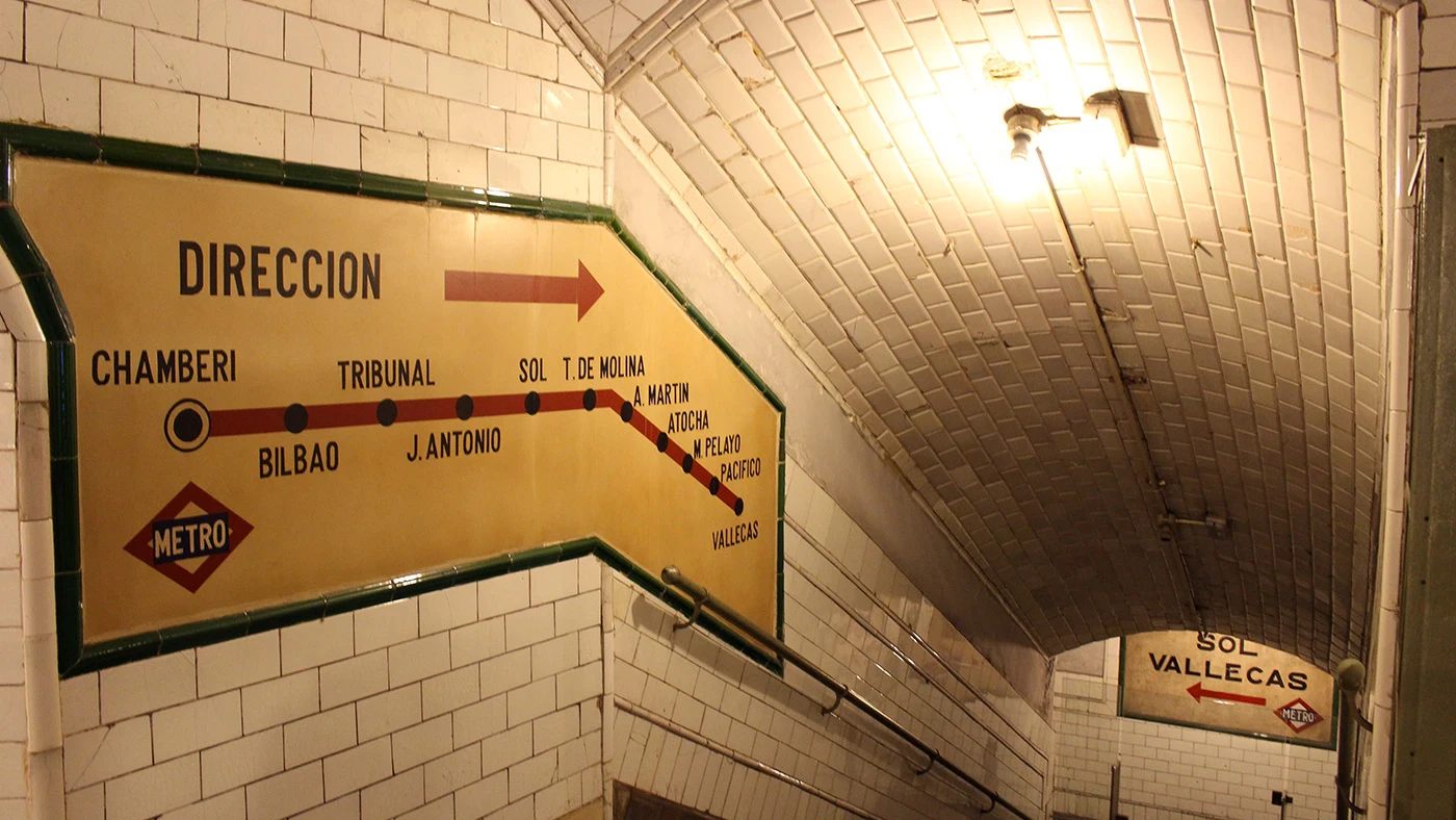 Estaci&oacute;n de Metro de Chamber&iacute;
