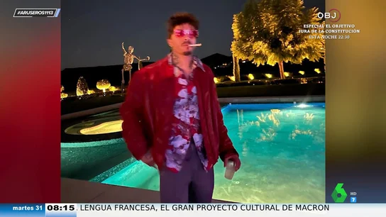 Rauw Alejandro como Brad Pitt o Rosalía como Bjorn: los ingeniosos disfraces de los famosos en Halloween Rauw Alejandro como Brad Pitt o Rosalía como Bjorn: los ingeniosos disfraces de los famosos en Halloween