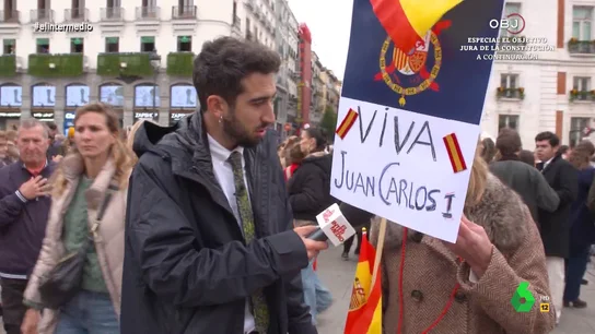 EL INTERMEDIO - El encuentro de Isma Juárez con una 'juancarlista' el día de la jura de Leonor EL INTERMEDIO - El encuentro de Isma Juárez con una 'juancarlista' el día de la jura de Leonor