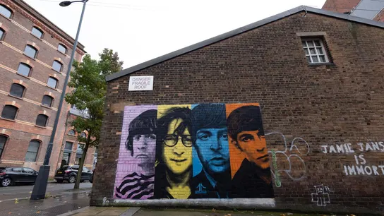Mural de The Beatles en Liverpool. Mural de The Beatles en Liverpool.