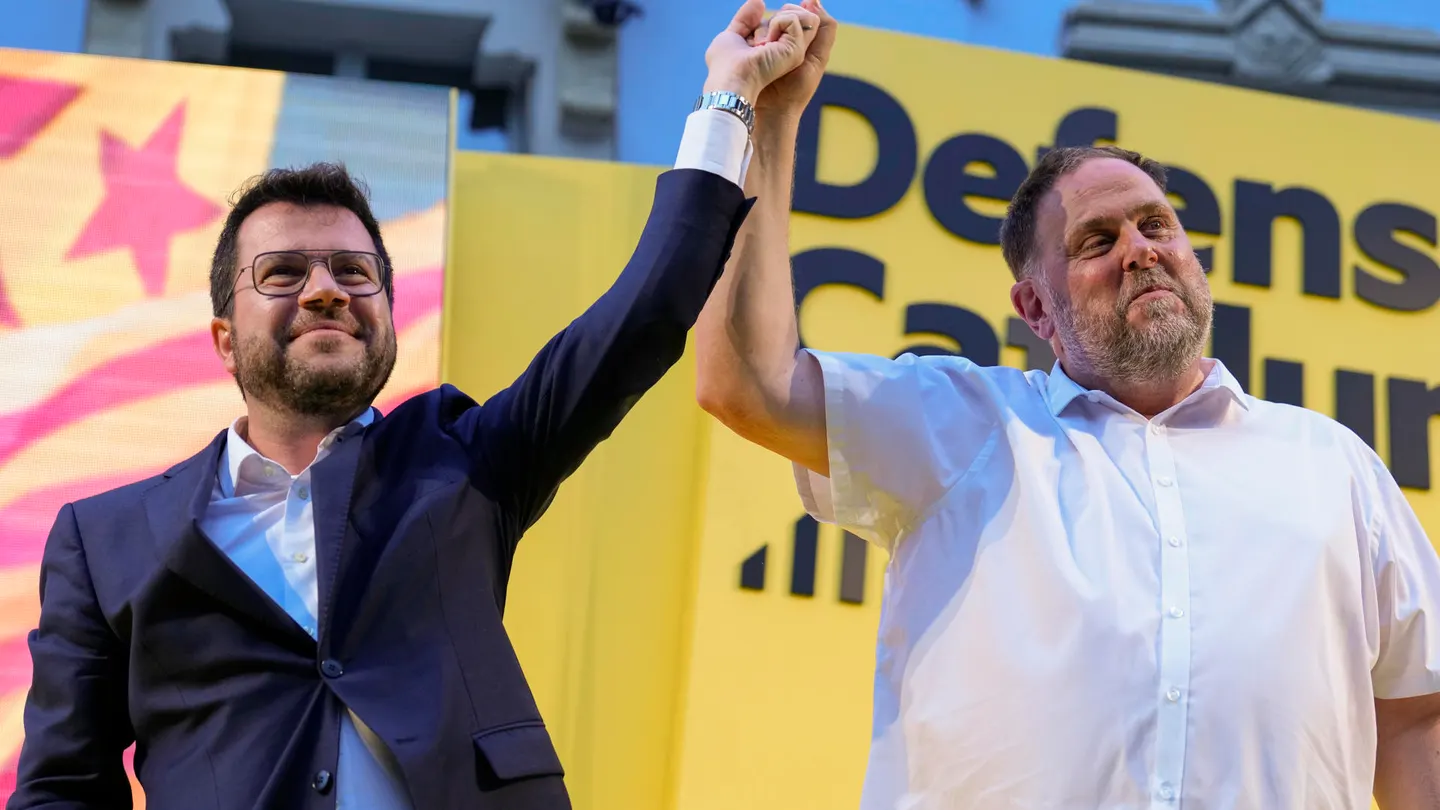 Imagen de archivo del presidente de la Generalitat, Pere Aragonès , junto al presidente de ERC, Oriol Junqueras Imagen de archivo del presidente de la Generalitat, Pere Aragonès , junto al presidente de ERC, Oriol Junqueras