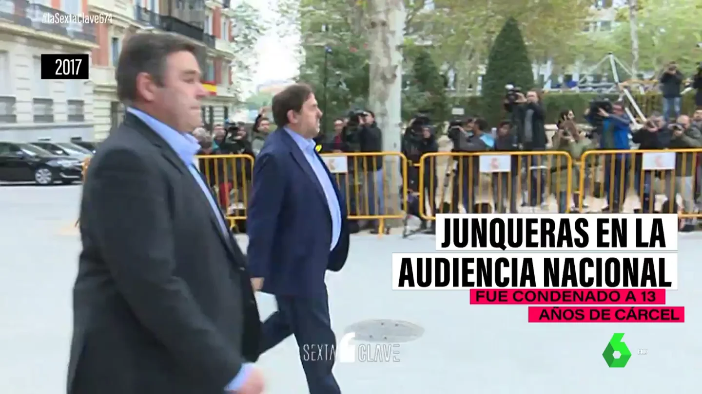 De la llegada a los calabozos de la Audiencia Nacional al pacto con el PSOE: seis años y dos imágenes de Junqueras De la llegada a los calabozos de la Audiencia Nacional al pacto con el PSOE: seis años y dos imágenes de Junqueras