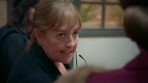 La primera vez que Pepa Carranza llama "maldita lisiada" a Doña Consuelo La primera vez que Pepa Carranza llama "maldita lisiada" a Doña Consuelo
