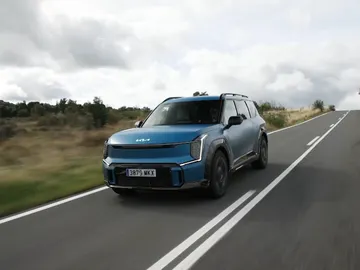 LO MEJOR DE LA SEMANA: Salón de Tokio, Kia EV9, Porsche Cayenne e-Hybrid y más CC LO MEJOR DE LA SEMANA: Salón de Tokio, Kia EV9, Porsche Cayenne e-Hybrid y más CC