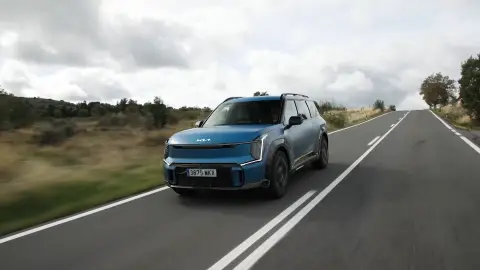 LO MEJOR DE LA SEMANA: Salón de Tokio, Kia EV9, Porsche Cayenne e-Hybrid y más CC Kia EV9