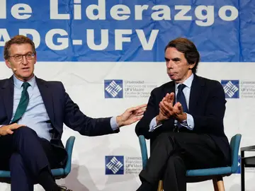 El expresidente del Gobierno José María Aznar, y el líder del PP, Alberto Núñez Feijóo 