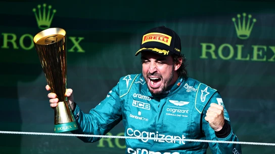 Fernando Alonso, en el podio de Interlagos Fernando Alonso, en el podio de Interlagos
