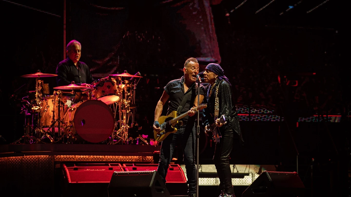 Entradas para ver a Bruce Springsteen en Madrid: a qué hora y cómo comprar los tickets Entradas para ver a Bruce Springsteen en Madrid: a qué hora y cómo comprar los tickets