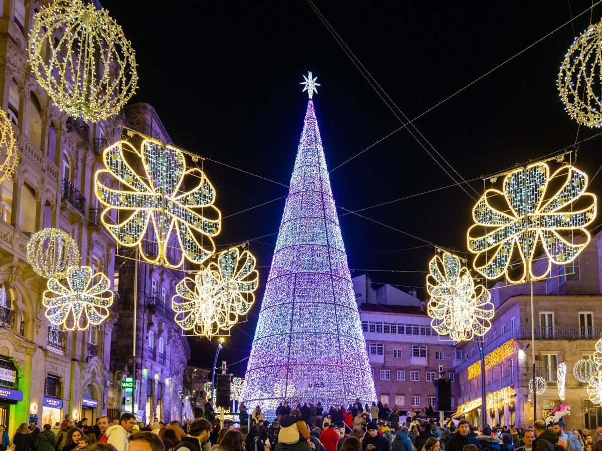 Decoración navideña en plazas