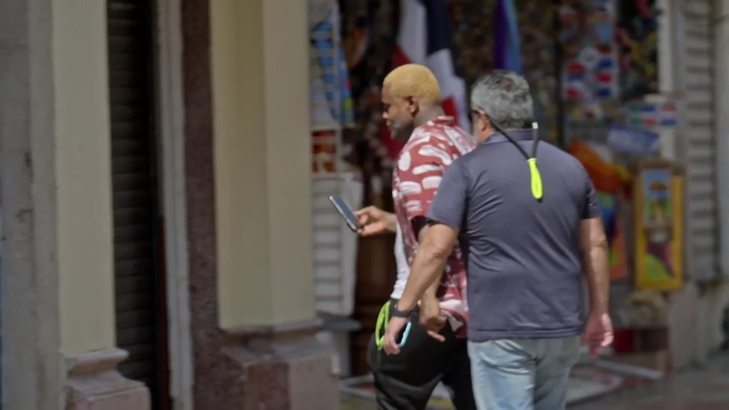 Un "facilitador de mujeres" aborda a Jalis de la Serna en la calle en Santo Domingo: "Te las ponen todas en un sofá, toditas en pantis..." Un "facilitador de mujeres" aborda a Jalis de la Serna en la calle en Santo Domingo: "Te las ponen todas en un sofá, toditas en pantis..."